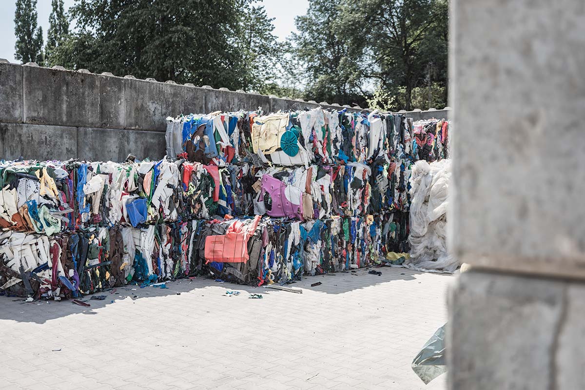 Wertstoff Plastik in Wertstoffbox